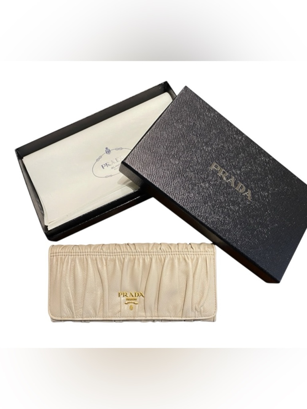 Prada GAUFRE Beige Leather wallet Card Holder with interior zip compartment.